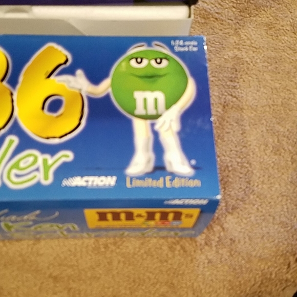 BNIB  2000 Action Collectible #36 M&M - Picture 2 of 13